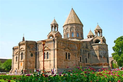 what is yerevan famous for.